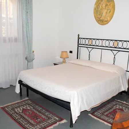 Caerano Di San Marco Sleeps 8 Air Con شقة البندقية